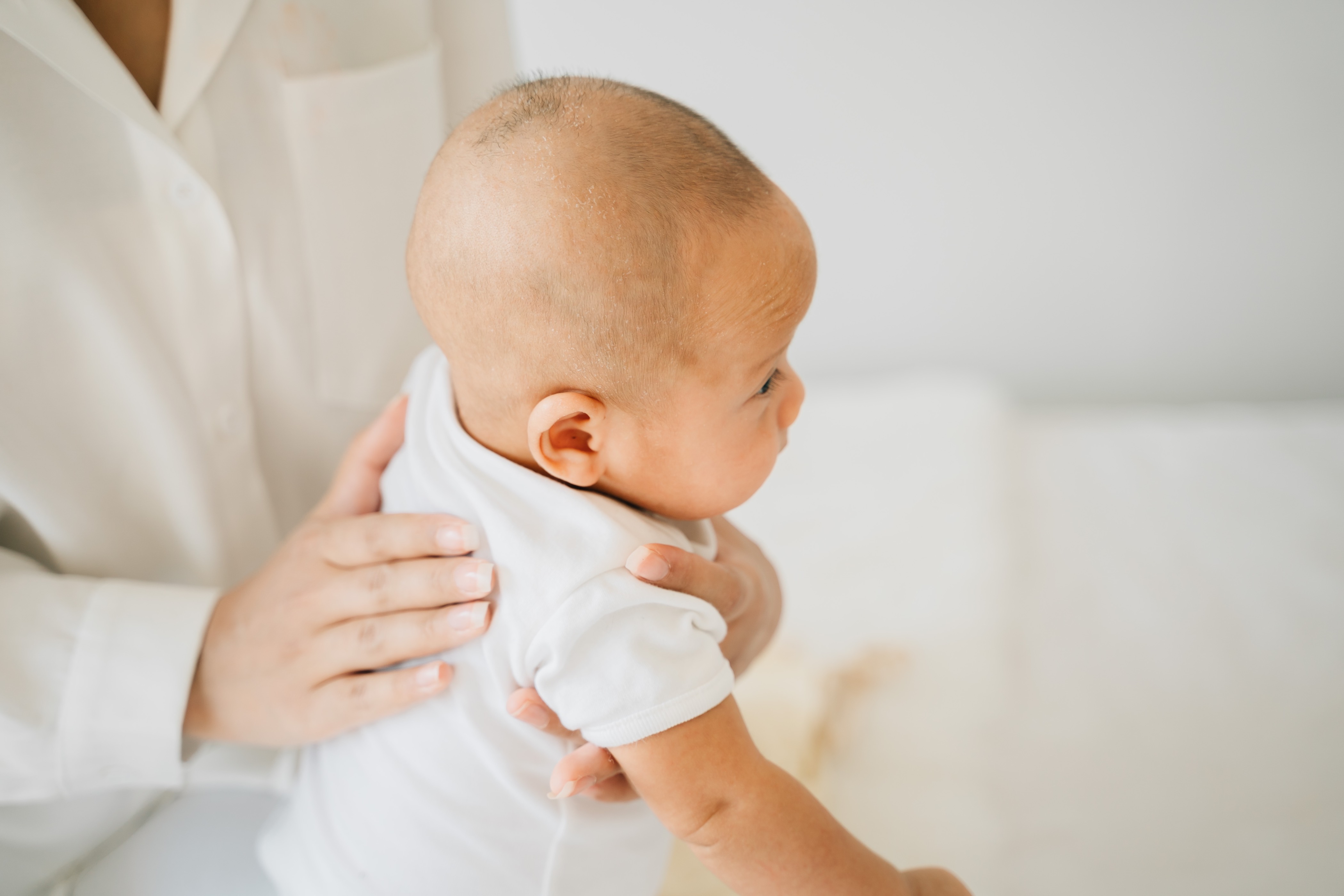 Baby won't burp deals and keeps spitting up