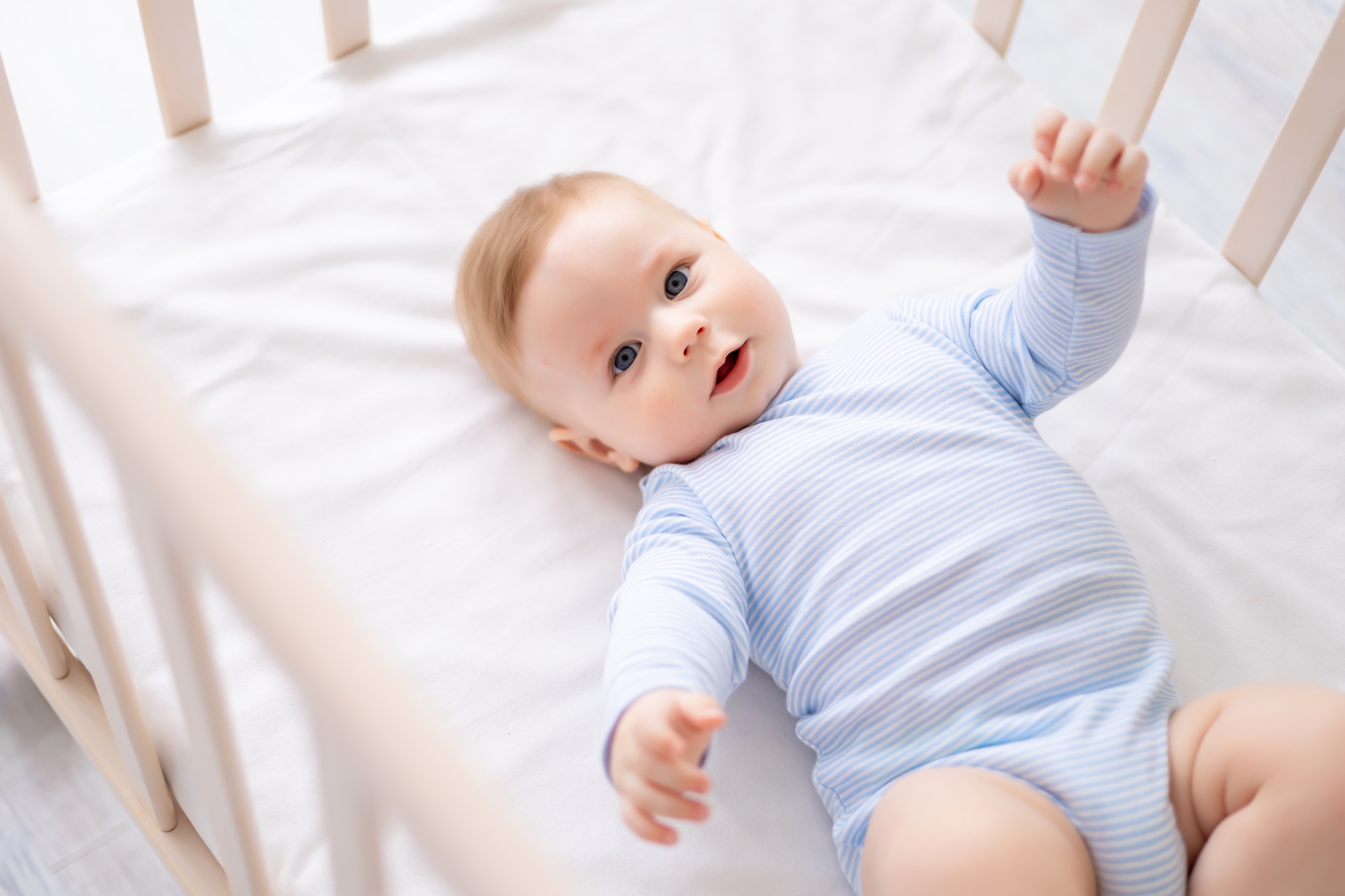 How Long Does a Baby Sleep in a Bassinet? When to Move to a Crib