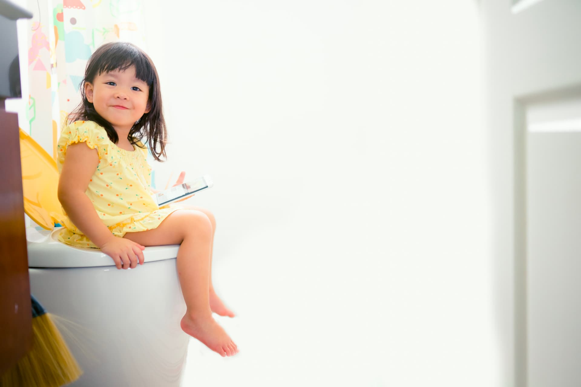 How to potty train a girl: Tips and advice